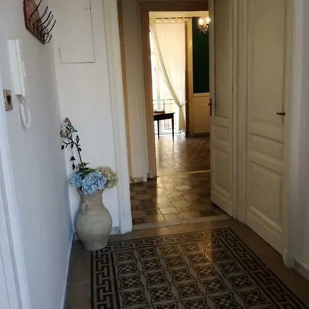 Live And בית נופש נאפולי