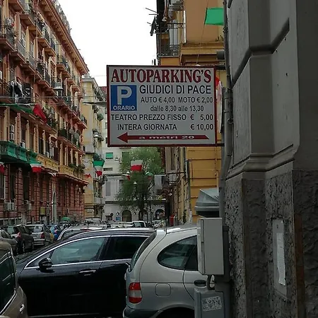 Live And בית נופש